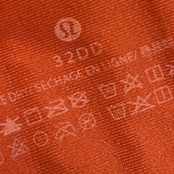 Lululemon bra - Picture 2 of 2